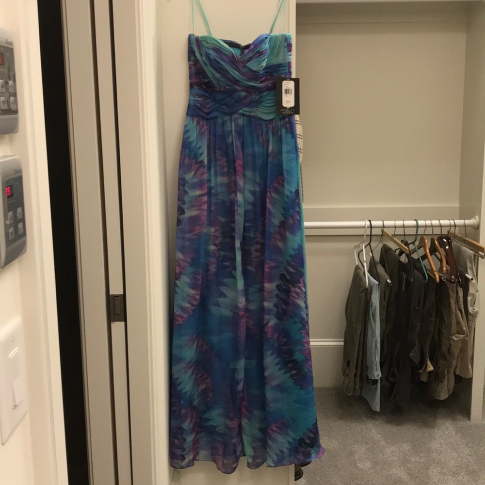 Strapless dress
